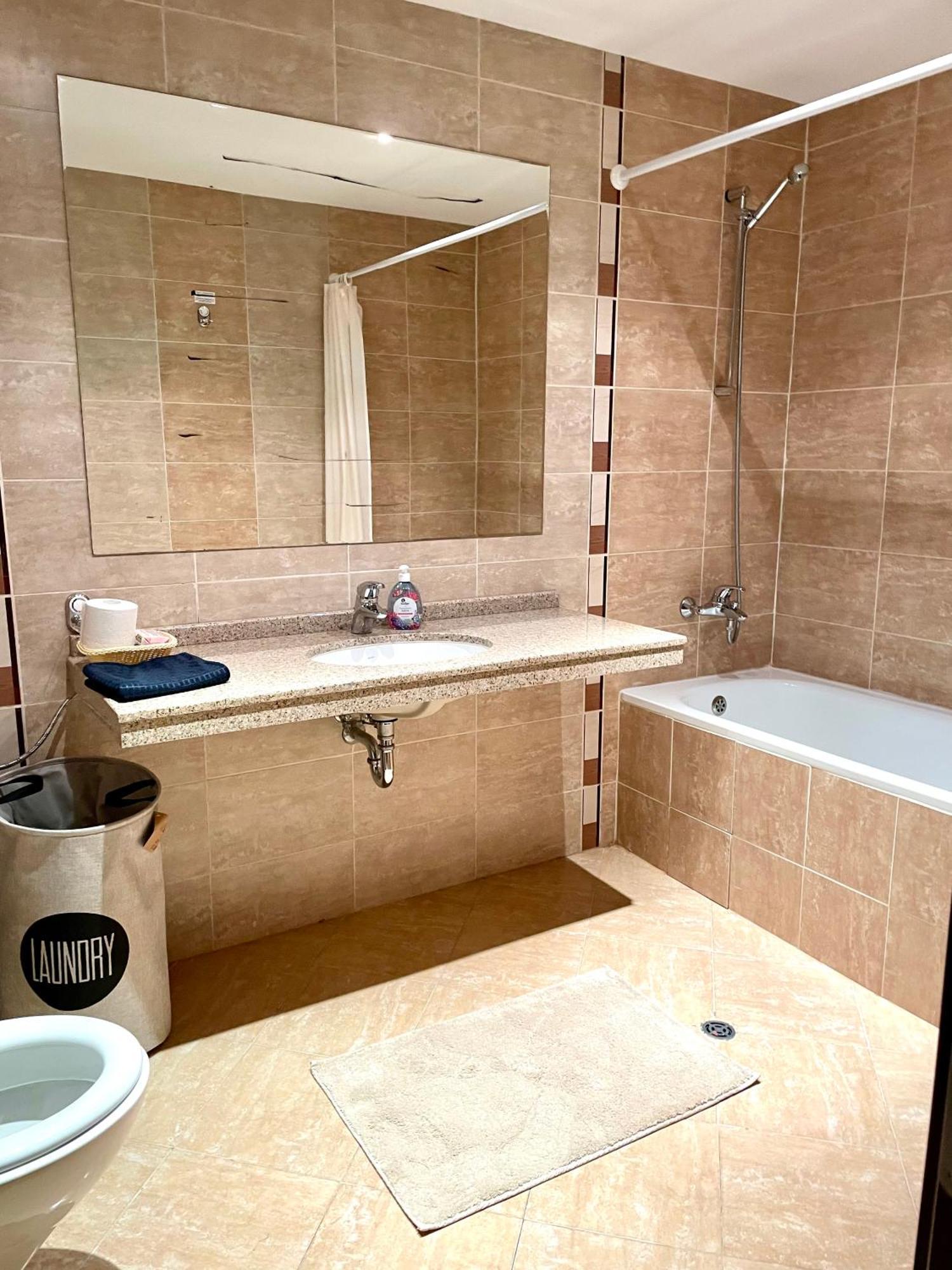 Ground Floor 2-Bedrooms, 2-Bathrooms Apartment Near Bansko In A Complex With Pools And Spa Included Razlog Esterno foto